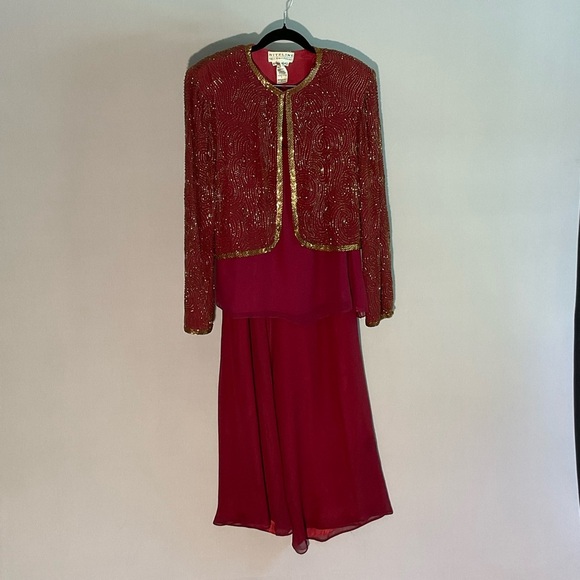 Niteline Burgundy Silk Large 3 Piece Evening Wear Gold Bugle Beaded Jacket - Picture 1 of 16